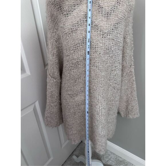 Free People She’s All That Turtleneck Sweater - Picture 5 of 9